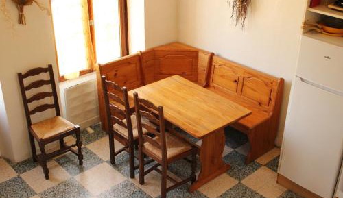 Apartment - Split Level