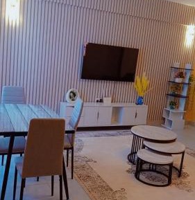 Family Two-Bedroom Apartment with View