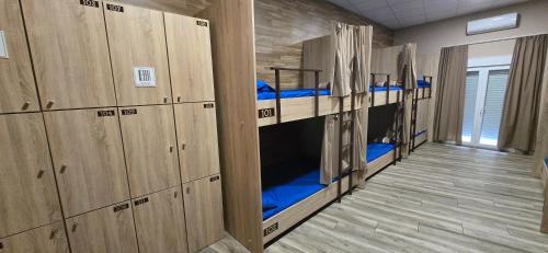Bunk Bed in Mixed Dormitory Room