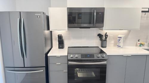 Studio Apartment at Melrose