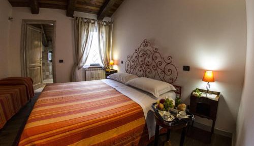 Triple Room with Bathroom