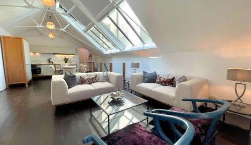 Two-Bedroom Apartment with Balcony and Terrace