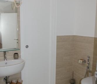 Double Room - Split Level