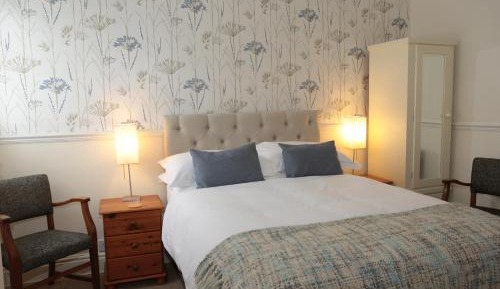 Deluxe Double Room with Shower
