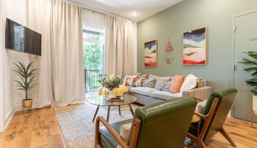 Apartment with Balcony
