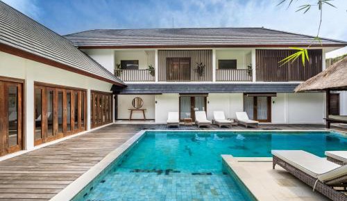 Four-Bedroom Villa