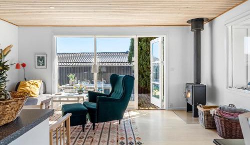 Two-Bedroom Holiday Home