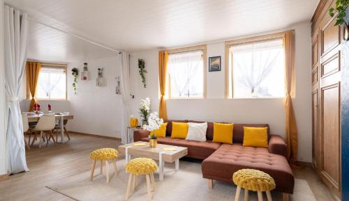 Three-Bedroom Apartment - High Floor