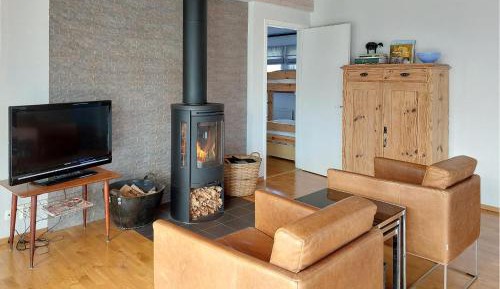 Four-Bedroom Holiday Home