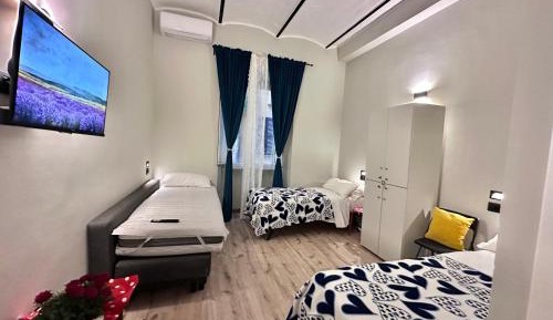 Bed in 5-Bed Mixed Dormitory Room