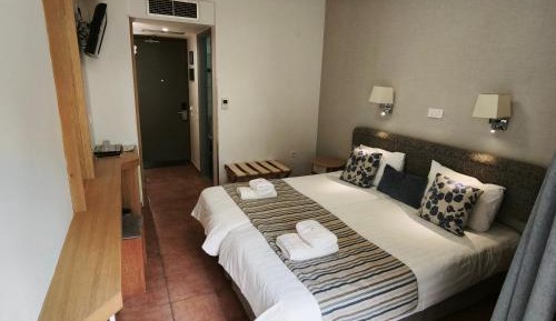 Economy Twin Room