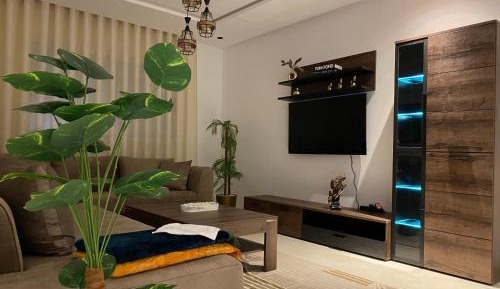 Apartment with City View