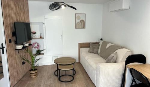 One-Bedroom House