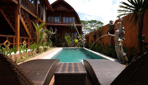King Room with Pool View