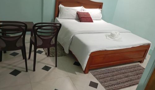 Deluxe Double Room (2 Adults + 1 Child)