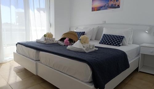 Quadruple Room with Sea View