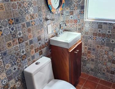 Deluxe Room (2 Adults + 1 Child)