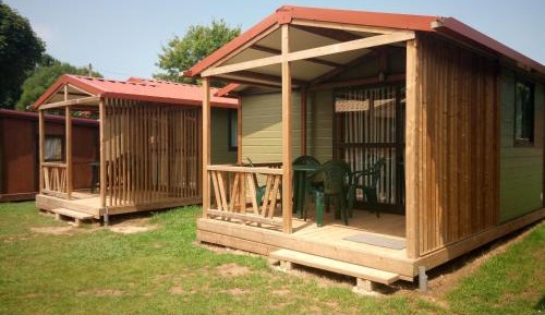 Family Bungalow (2 adults + 3 child)