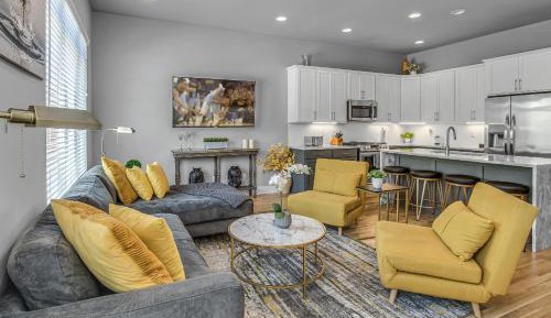 Four-Bedroom Holiday Home