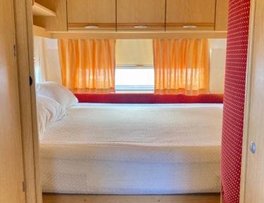 Caravan with Shared Bathroom