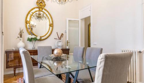 Three-Bedroom Superior Apartment
