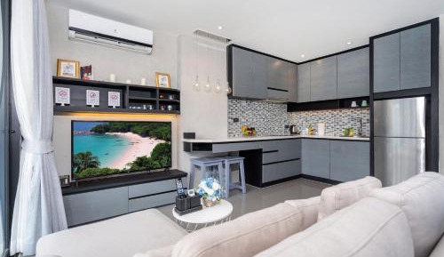 One-Bedroom Apartment