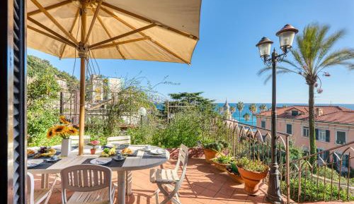 Villa with Sea View