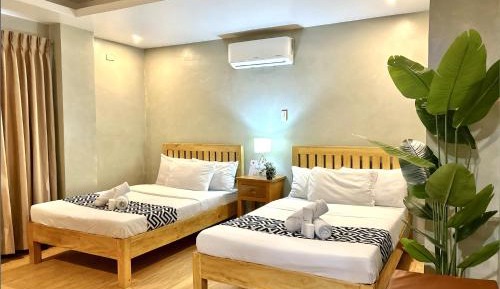Deluxe Family Suite