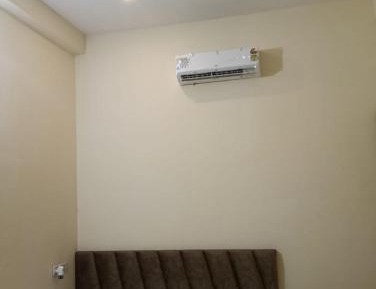 Deluxe Room (2 Adults + 1 Child)