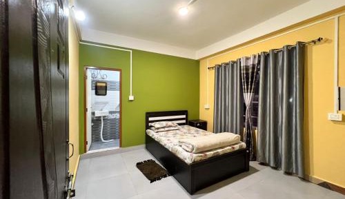 Double Room with Private Bathroom