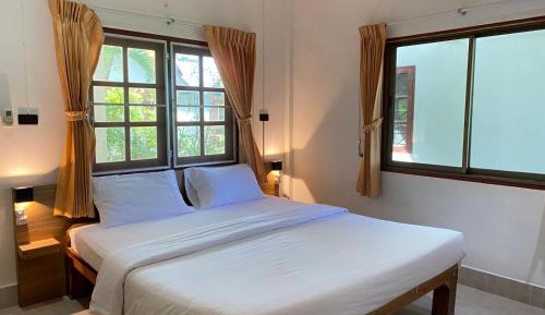 One-Bedroom Bungalow