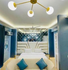 Suite with Balcony