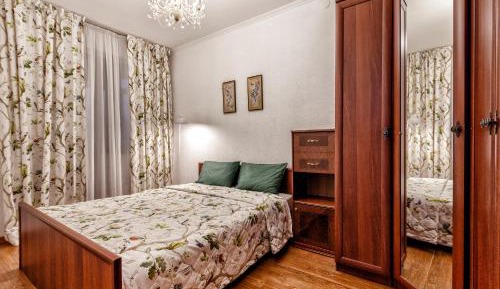 One-Bedroom Apartment with Balcony and Mountain View  