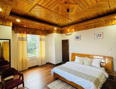 King Room with Balcony