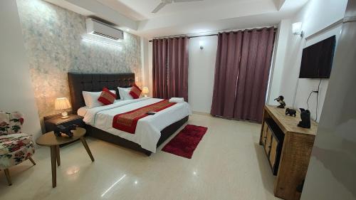 Four-Bedroom Deluxe Apartment