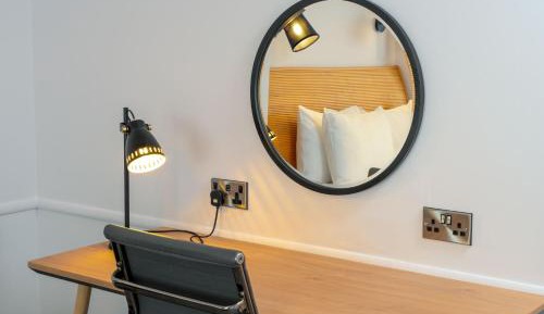 One-Bedroom Suite