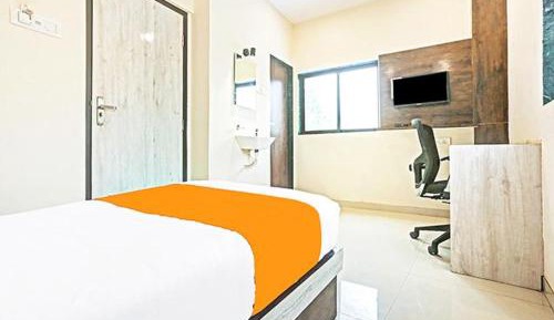 Deluxe Single Room