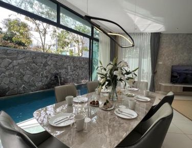 Executive Pool Villa