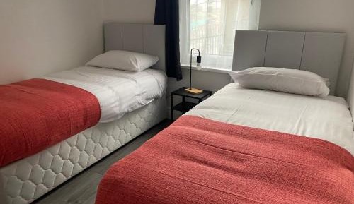 Twin Room with Shared Bathroom