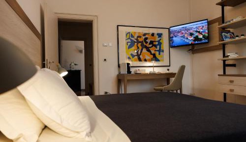 Large Double Room