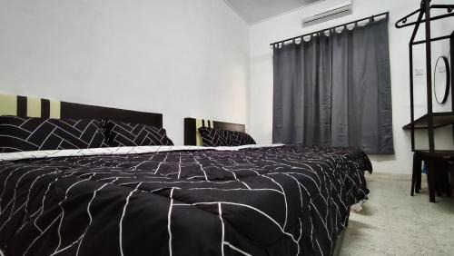 Three-Bedroom Holiday Home 