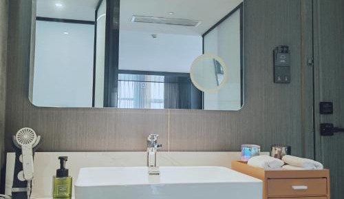 Executive Movie Queen Room 