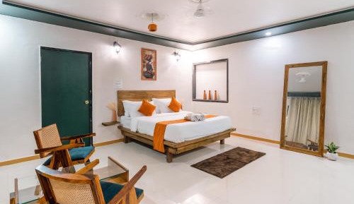 Superior King Room