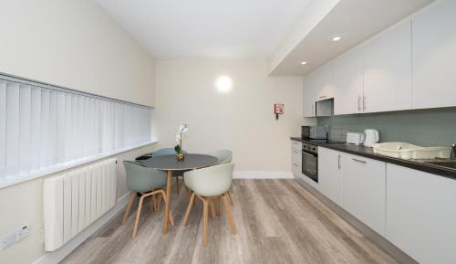 3 Bed Apartment
