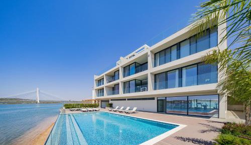 Apartment with Terrace