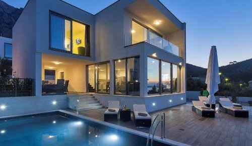 Villa with Private Pool