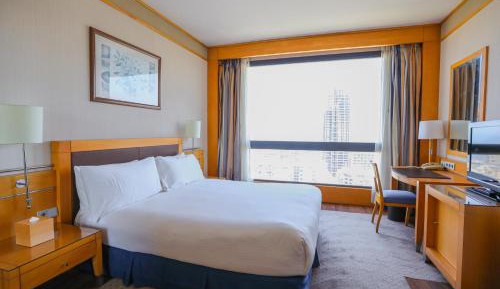 Deluxe King Room with City View