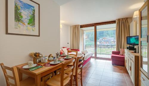 Apartment with Terrace