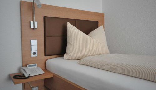 Economy Single Room