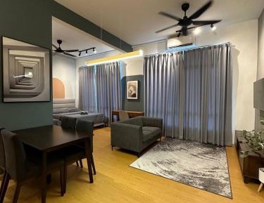 One-Bedroom Apartment